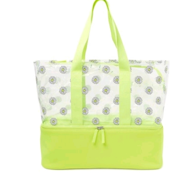 LARGE NWTs BEACH TOTE W/ ZIPPER BOTTOM - Picture 2 of 9